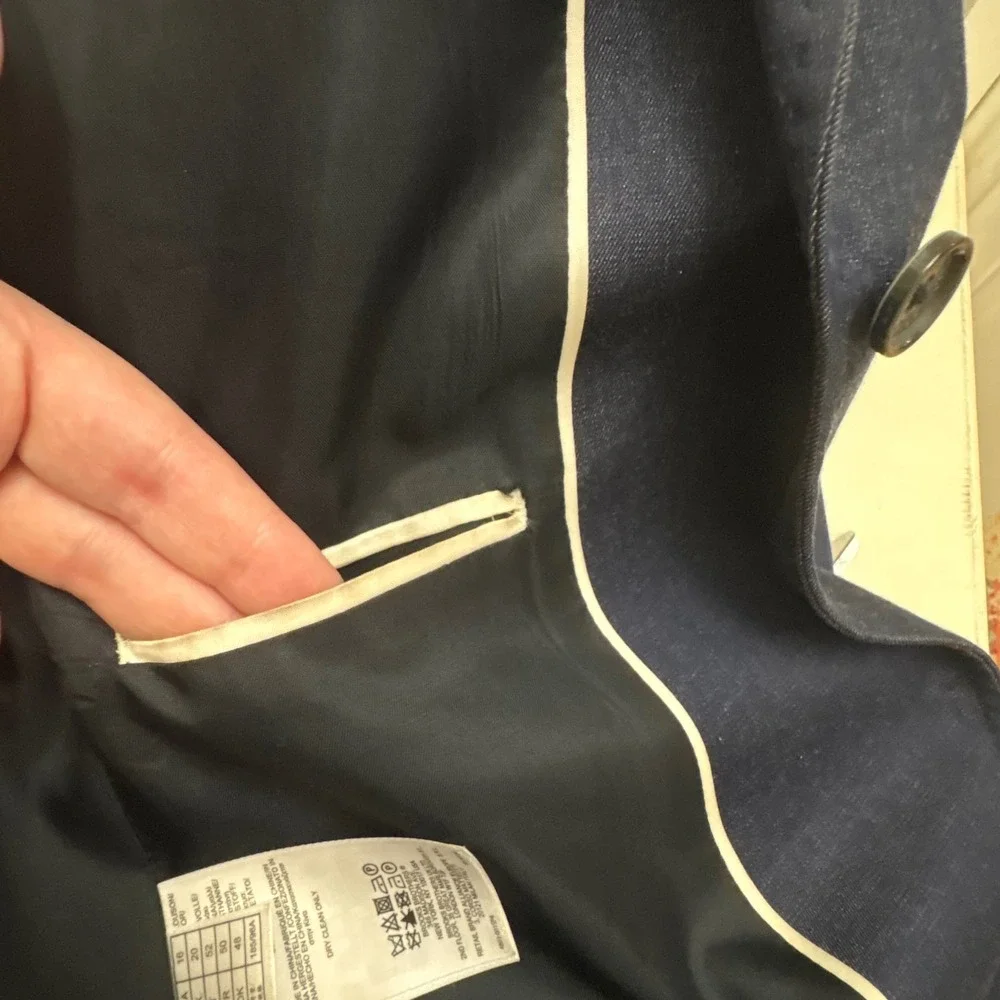Brooks Brothers pit 22